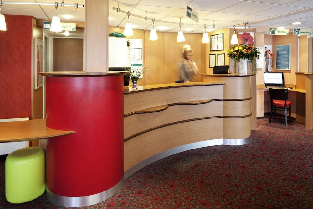 Centre Hotel Lourdes